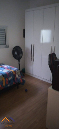 Imagem Sobrado com 3 Quartos à Venda, em Parque Gerassi - Santo André Imagem Sobrado com 3 Quartos à Venda, em Parque Gerassi - Santo André