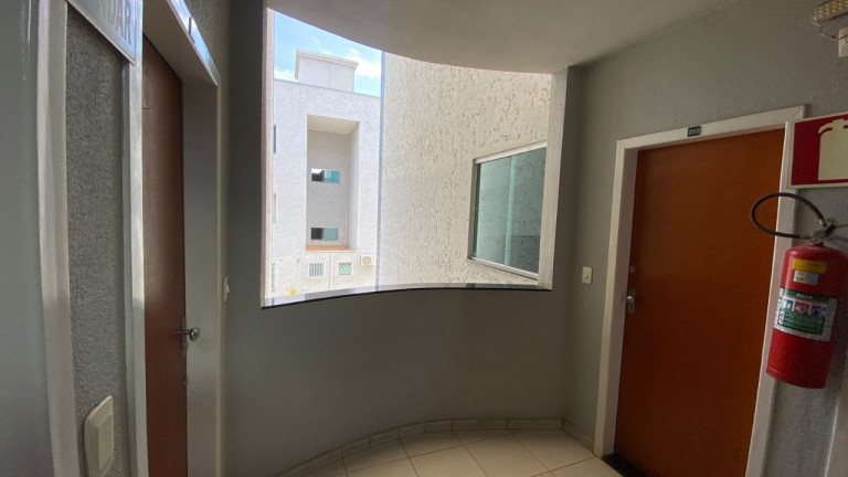 Imagem Imóvel com 2 Quartos à Venda, 10 m² em Ibituruna - Montes Claros