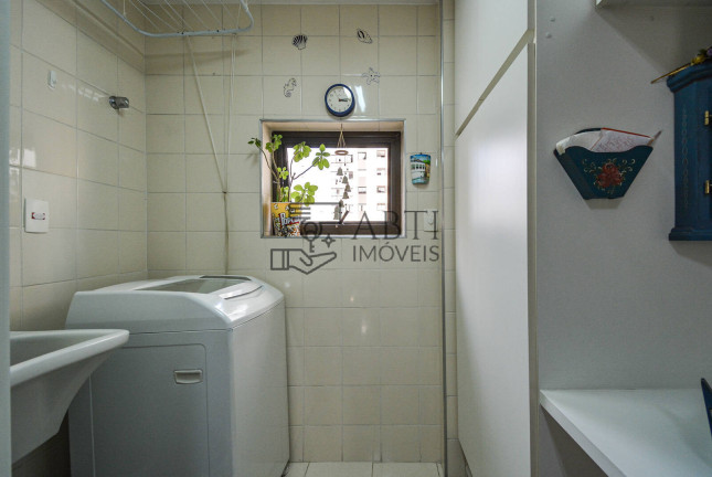 Imagem Apartamento com 2 Quartos à Venda, 62 m² em Moema - São Paulo