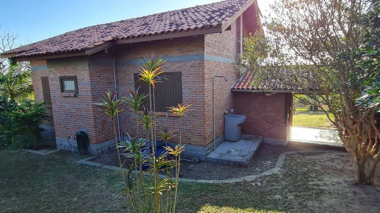 Imagem Imóvel com 2 Quartos à Venda, em Praia Do Rosa - Imbituba Imagem Imóvel com 2 Quartos à Venda, em Praia Do Rosa - Imbituba