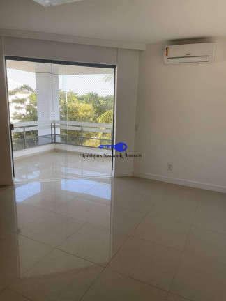 Imagem Casa com 4 Quartos à Venda, 750 m² em Barra Da Tijuca - Rio De Janeiro Imagem Casa com 4 Quartos à Venda, 750 m² em Barra Da Tijuca - Rio De Janeiro
