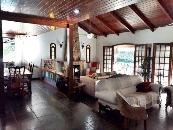 Imagem Casa com 4 Quartos à Venda, 500 m² em Comary - Teresópolis Imagem Casa com 4 Quartos à Venda, 500 m² em Comary - Teresópolis