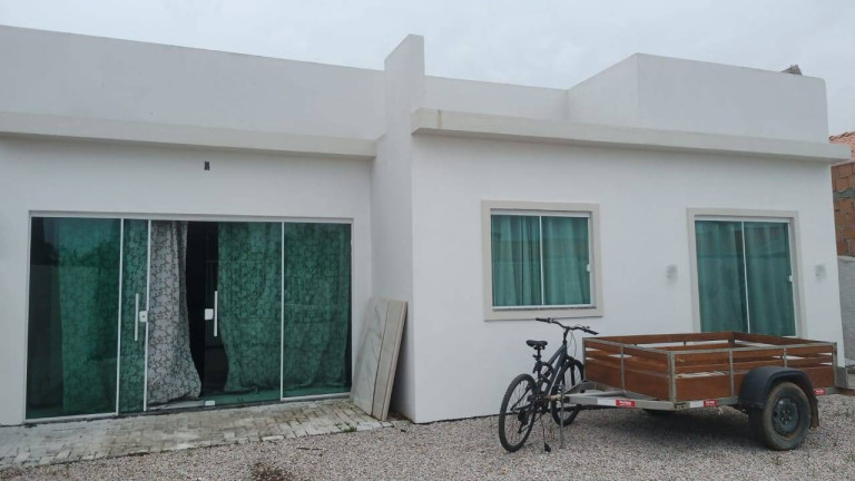 Imagem Casa com 4 Quartos à Venda, 135 m² em Praça - Tijucas