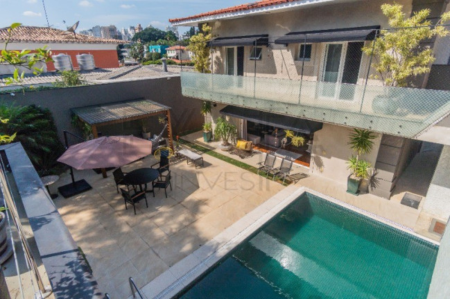 Imagem Casa com 5 Quartos à Venda, 720 m² em Pacaembu - São Paulo