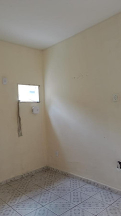 Imagem Casa com 1 Quarto à Venda, em Campo Grande - Rio De Janeiro Imagem Casa com 1 Quarto à Venda, em Campo Grande - Rio De Janeiro