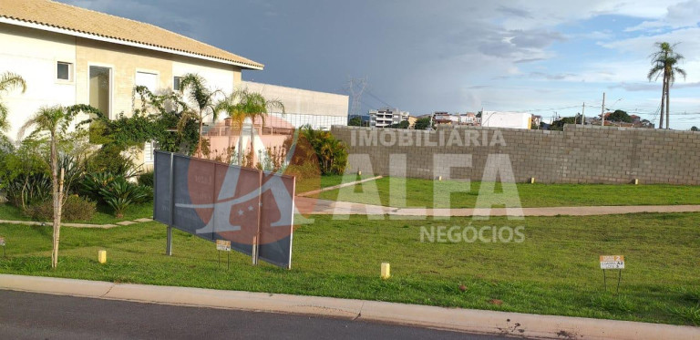 Imagem Terreno à Venda, 125 m² em Sítio Boa Vista - Cotia Imagem Terreno à Venda, 125 m² em Sítio Boa Vista - Cotia