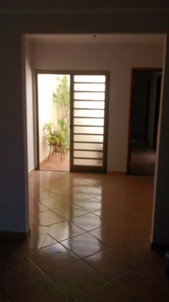 Imagem Casa com 3 Quartos à Venda, 120 m² em Vila Nove De Julho - Bauru