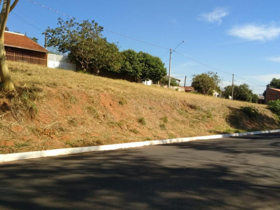 Imagem Terreno à Venda, 125 m² em Centro - Getulina Imagem Terreno à Venda, 125 m² em Centro - Getulina