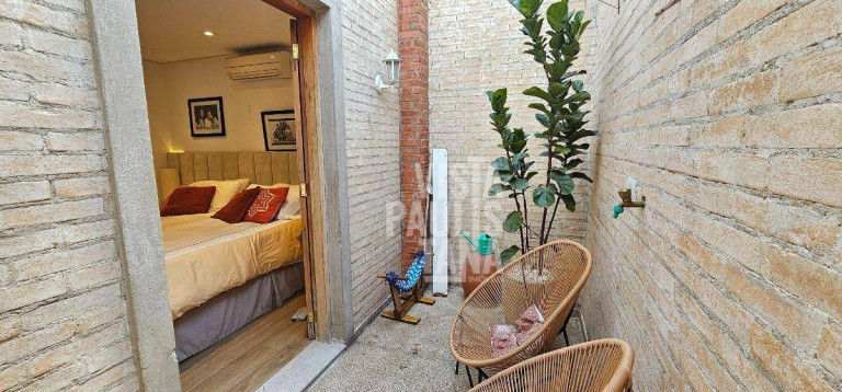 Imagem Casa com 4 Quartos à Venda, 360 m² em Vila Hamburguesa - São Paulo