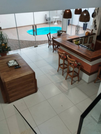 Imagem Casa com 3 Quartos à Venda, 263 m² em Centro - Barra Velha Imagem Casa com 3 Quartos à Venda, 263 m² em Centro - Barra Velha