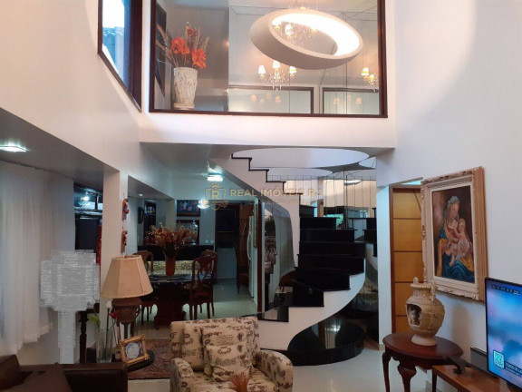 Casa com 3 Quartos à Venda, 140 m² em Vargem Grande - Rio De Janeiro