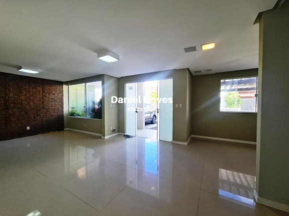 Imagem Casa de Condomínio com 5 Quartos à Venda, 172 m² em Buraquinho - Lauro De Freitas