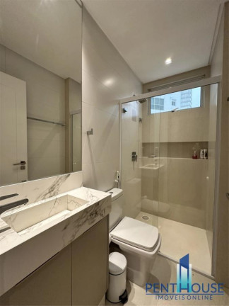 Imagem Apartamento com 3 Quartos à Venda, 153 m² em Centro - Balneário Camboriú Imagem Apartamento com 3 Quartos à Venda, 153 m² em Centro - Balneário Camboriú