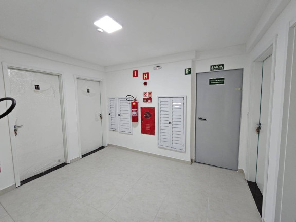 Imagem Apartamento com 2 Quartos à Venda,  em Vila Galvão - Guarulhos