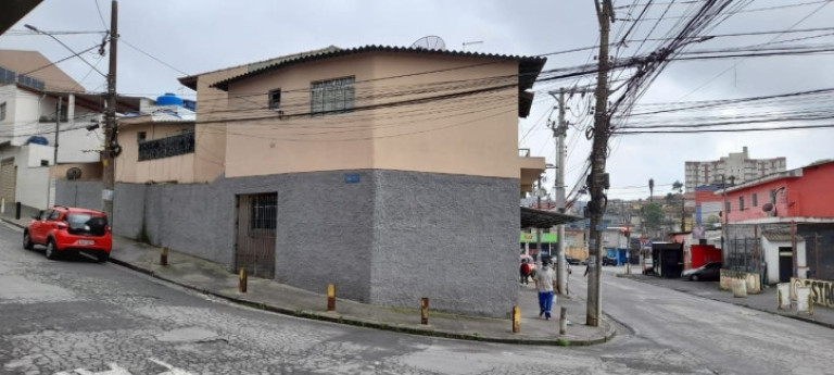 Imagem Casa com 5 Quartos à Venda, 300 m² em Jardim Quarto Centenário - Mauá Imagem Casa com 5 Quartos à Venda, 300 m² em Jardim Quarto Centenário - Mauá