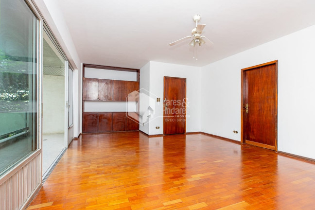 Imagem Apartamento com 3 Quartos à Venda, 128 m² em Moema - São Paulo