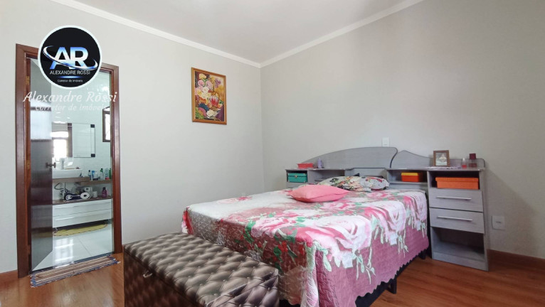 Imagem Casa com 3 Quartos à Venda, 398 m² em Vila Santa Terezinha - Várzea Paulista Imagem Casa com 3 Quartos à Venda, 398 m² em Vila Santa Terezinha - Várzea Paulista