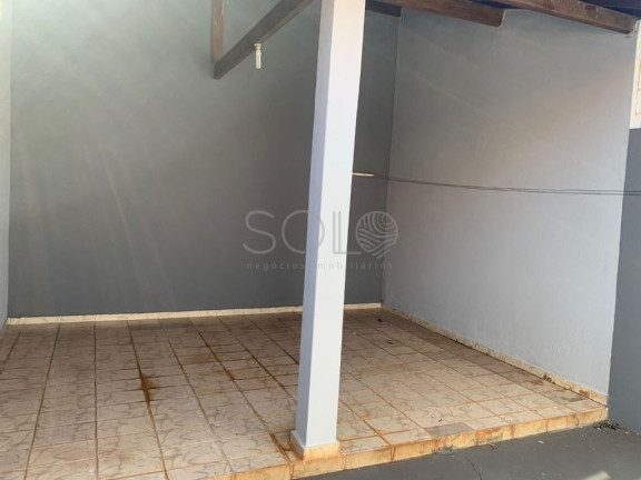 Imagem Casa com 2 Quartos à Venda, 470 m² em Jardim Viaduto (vila Xavier) - Araraquara Imagem Casa com 2 Quartos à Venda, 470 m² em Jardim Viaduto (vila Xavier) - Araraquara