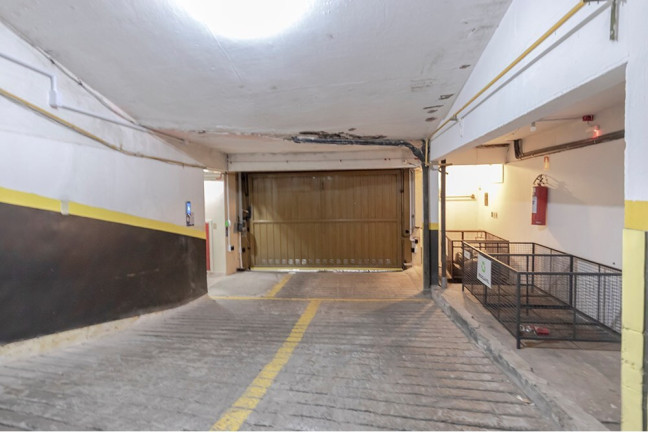 Imagem Apartamento com 1 Quarto à Venda, 150 m² em Centro Histórico - Porto Alegre Imagem Apartamento com 1 Quarto à Venda, 150 m² em Centro Histórico - Porto Alegre