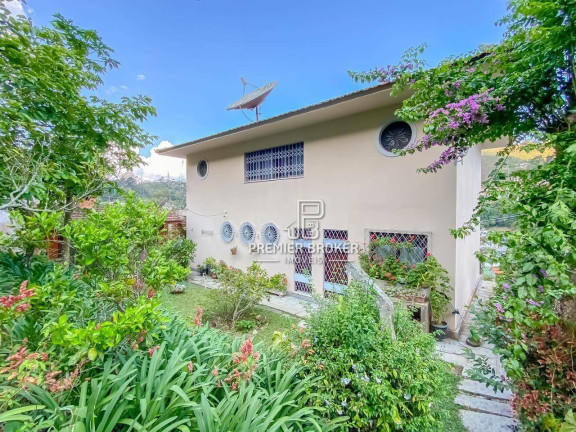 Imagem Casa com 3 Quartos à Venda, 146 m² em Vale Do Paraíso - Teresópolis Imagem Casa com 3 Quartos à Venda, 146 m² em Vale Do Paraíso - Teresópolis