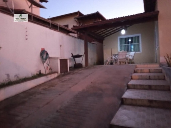 Imagem Sobrado com 3 Quartos à Venda, 360 m² em Extensão - Rio Das Ostras Imagem Sobrado com 3 Quartos à Venda, 360 m² em Extensão - Rio Das Ostras