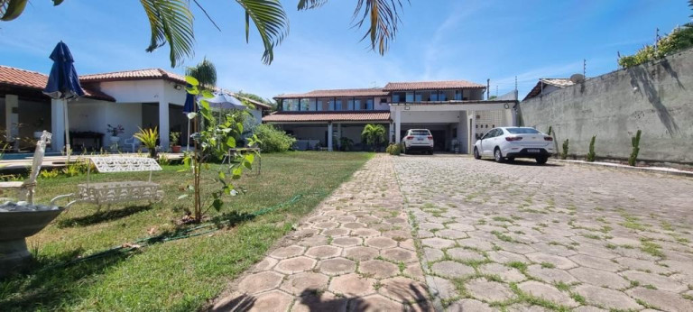 Imagem Casa com 5 Quartos à Venda, 295 m² em Centro - Lauro De Freitas Imagem Casa com 5 Quartos à Venda, 295 m² em Centro - Lauro De Freitas