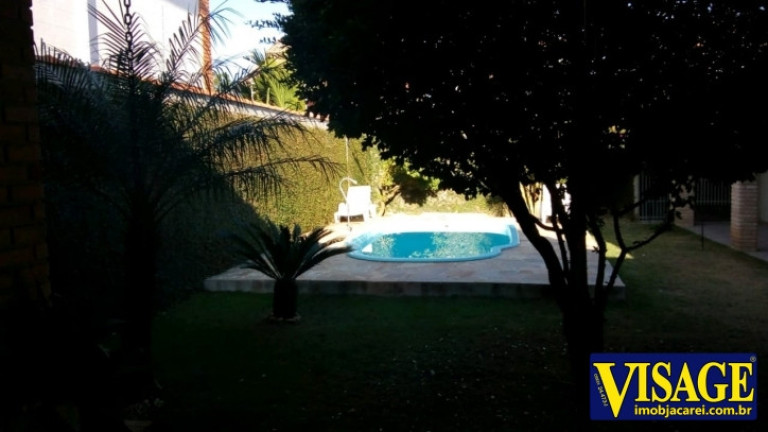 Imagem Casa com 3 Quartos à Venda, 500 m² em Cid. Jardim - Jacareí