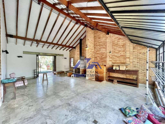 Imagem Casa com 3 Quartos à Venda, 450 m² em Vila Diva - Carapicuíba