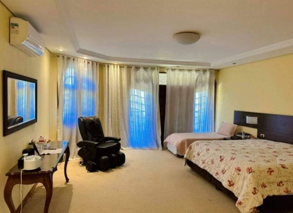 Imagem Casa com 5 Quartos à Venda, 1.557 m² em Tamboré - Barueri Imagem Casa com 5 Quartos à Venda, 1.557 m² em Tamboré - Barueri