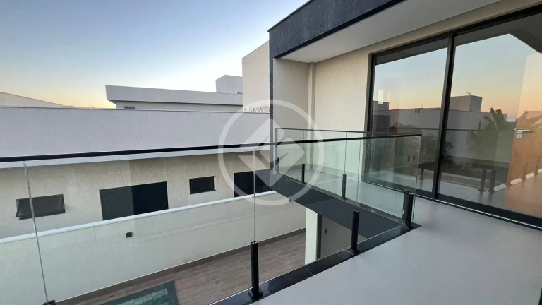 Imagem Casa com 3 Quartos à Venda, 320 m² em Residencial Goiânia Golfe Clube - Goiânia Imagem Casa com 3 Quartos à Venda, 320 m² em Residencial Goiânia Golfe Clube - Goiânia