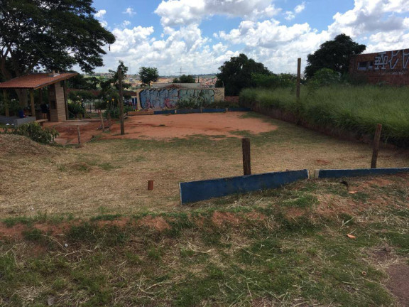 Terreno à Venda, 300 m² em Jardim Petropolis - Bauru