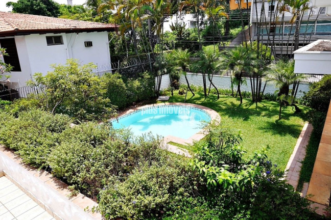 Imagem Casa com 4 Quartos à Venda, 572 m² em Jardim Guedala - São Paulo