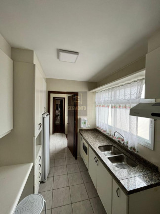 Imagem Apartamento com 3 Quartos à Venda, 83 m² em Centro - Curitiba