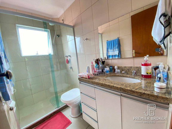 Imagem Casa com 2 Quartos à Venda, 106 m² em Tijuca - Teresópolis