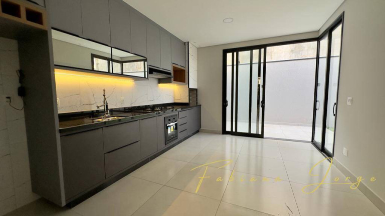 Imagem Casa de Condomínio com 3 Quartos à Venda, 230 m² em Residencial Real Parque Sumaré - Sumaré