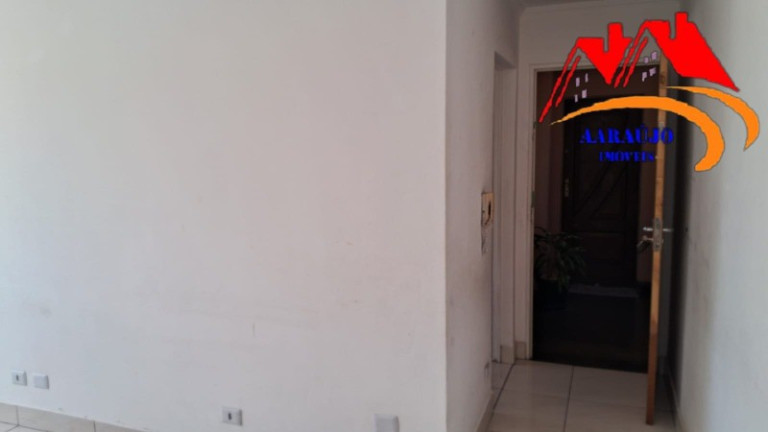Imagem Imóvel com 2 Quartos à Venda, 54 m² em Metalúrgicos - Osasco