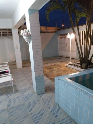 Imagem Casa com 4 Quartos à Venda, 250 m² em Agenor De Campos - Mongaguá Imagem Casa com 4 Quartos à Venda, 250 m² em Agenor De Campos - Mongaguá