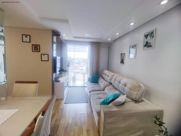 Imagem Apartamento com 3 Quartos à Venda, 68 m² em Guaíra - Curitiba