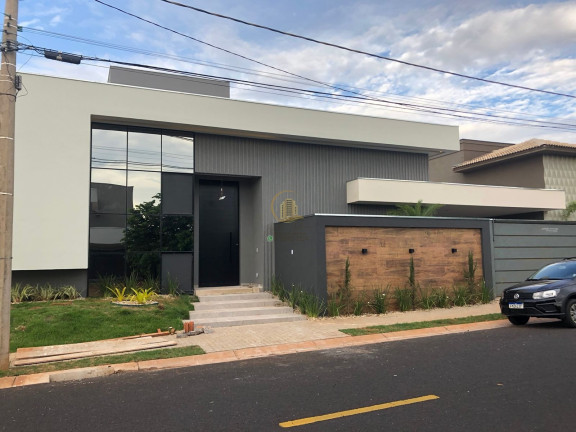 Casa com 3 Quartos à Venda, 250 m² em Parque Residencial Damha Vi - São José Do Rio Preto