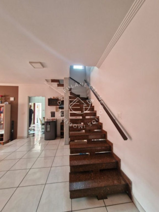 Imagem Sobrado com 4 Quartos à Venda, 250 m² em Vila Ré - São Paulo