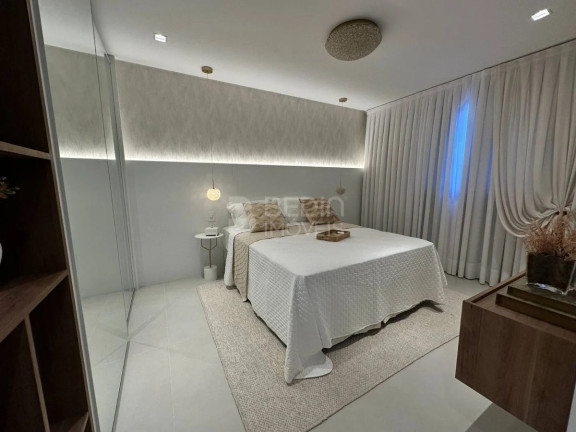 Imagem Apartamento com 3 Quartos à Venda, 132 m² em Centro - Balneário Camboriú Imagem Apartamento com 3 Quartos à Venda, 132 m² em Centro - Balneário Camboriú