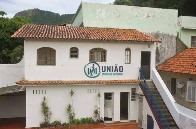 Imagem Casa com 5 Quartos à Venda, 220 m² em São Francisco - Niterói Imagem Casa com 5 Quartos à Venda, 220 m² em São Francisco - Niterói