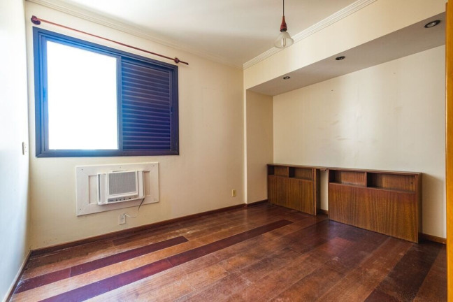 Imagem Apartamento com 4 Quartos à Venda, 254 m² em Centro - Florianópolis Imagem Apartamento com 4 Quartos à Venda, 254 m² em Centro - Florianópolis