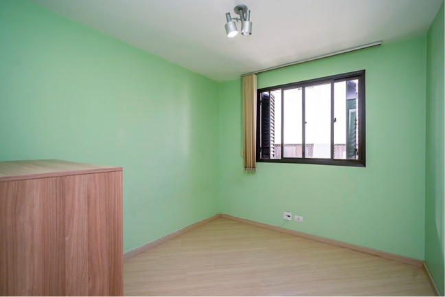 Imagem Imóvel com 3 Quartos à Venda, 142 m² em Juvevê - Curitiba Imagem Imóvel com 3 Quartos à Venda, 142 m² em Juvevê - Curitiba