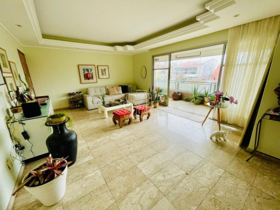 Imagem Imóvel com 4 Quartos à Venda, 200 m² em Itaigara - Salvador Imagem Imóvel com 4 Quartos à Venda, 200 m² em Itaigara - Salvador