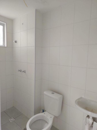 Imagem Apartamento com 2 Quartos à Venda, em Santíssimo - Rio De Janeiro Imagem Apartamento com 2 Quartos à Venda, em Santíssimo - Rio De Janeiro