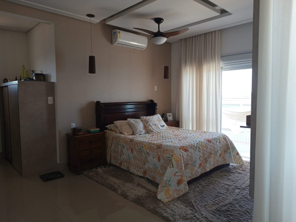 Imagem Imóvel com 4 Quartos à Venda, 315 m² em Canto Do Forte - Praia Grande Imagem Imóvel com 4 Quartos à Venda, 315 m² em Canto Do Forte - Praia Grande
