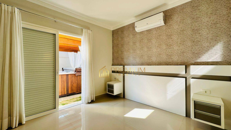 Imagem Casa com 3 Quartos à Venda, 280 m² em Jardim Do Golfe - São José Dos Campos