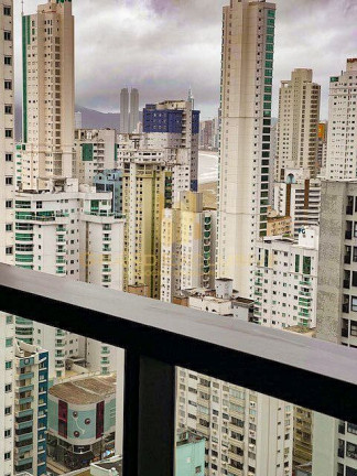 Imagem Apartamento com 4 Quartos à Venda, 132 m² em Centro - Balneário Camboriú Imagem Apartamento com 4 Quartos à Venda, 132 m² em Centro - Balneário Camboriú