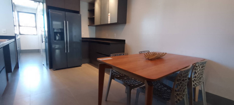 Imagem Apartamento com 4 Quartos à Venda, 140 m² em Serra - Belo Horizonte Imagem Apartamento com 4 Quartos à Venda, 140 m² em Serra - Belo Horizonte